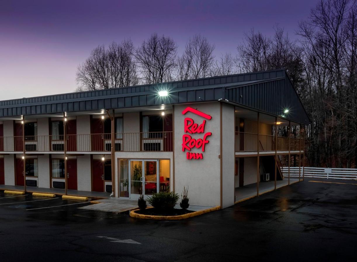 Red Roof Inn Fredericksburg North Eksteriør bilde