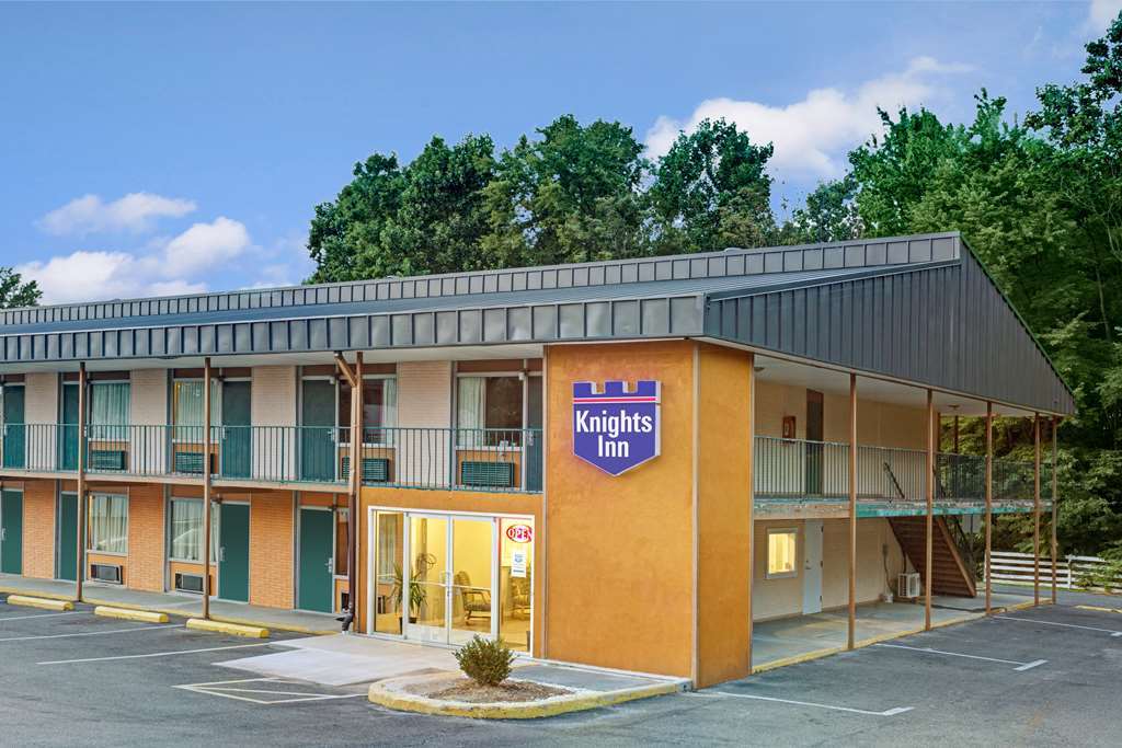 Red Roof Inn Fredericksburg North Eksteriør bilde