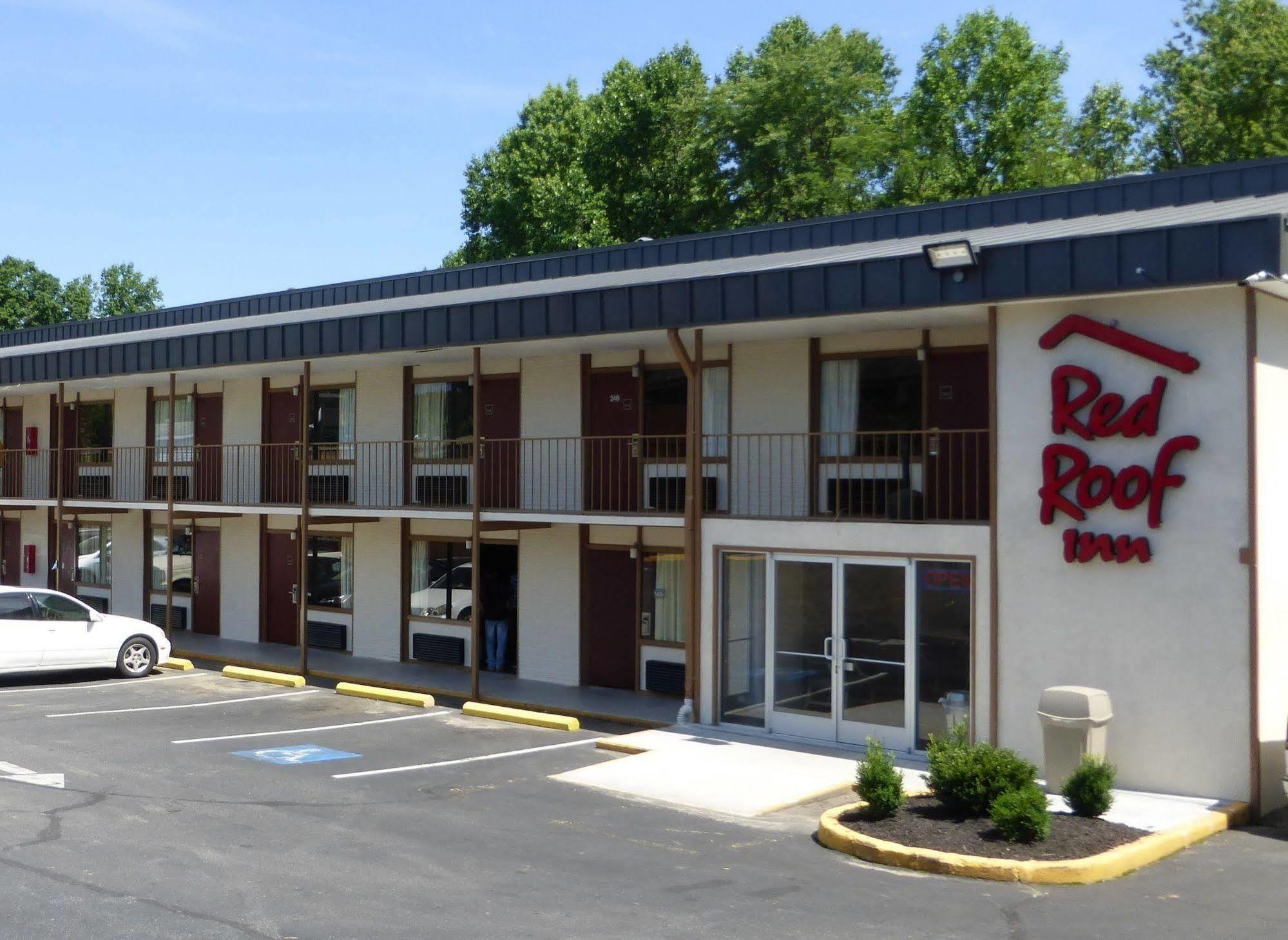 Red Roof Inn Fredericksburg North Eksteriør bilde